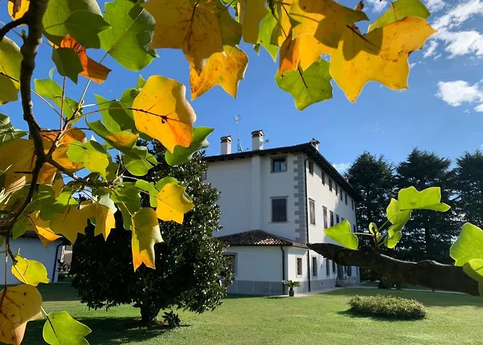 Minini فندق مبيت وإفطار 4*