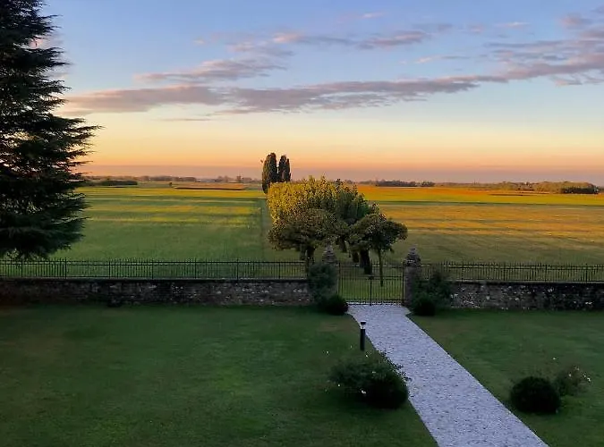 Minini فندق مبيت وإفطار